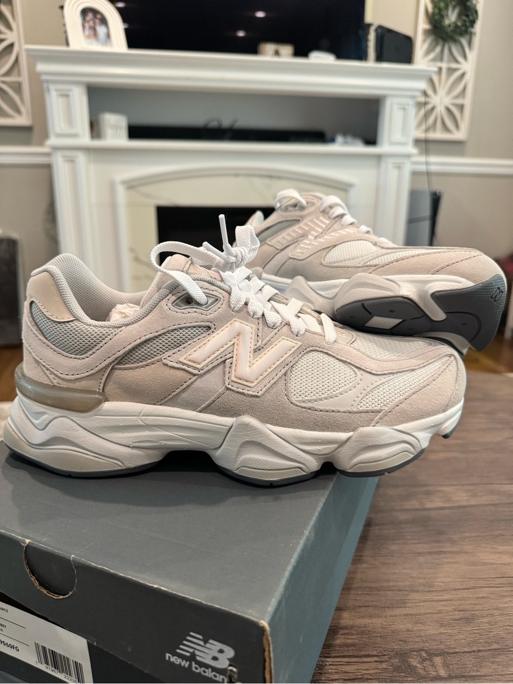 New Balance Neutral Pink Mesh & Suede Sneaker